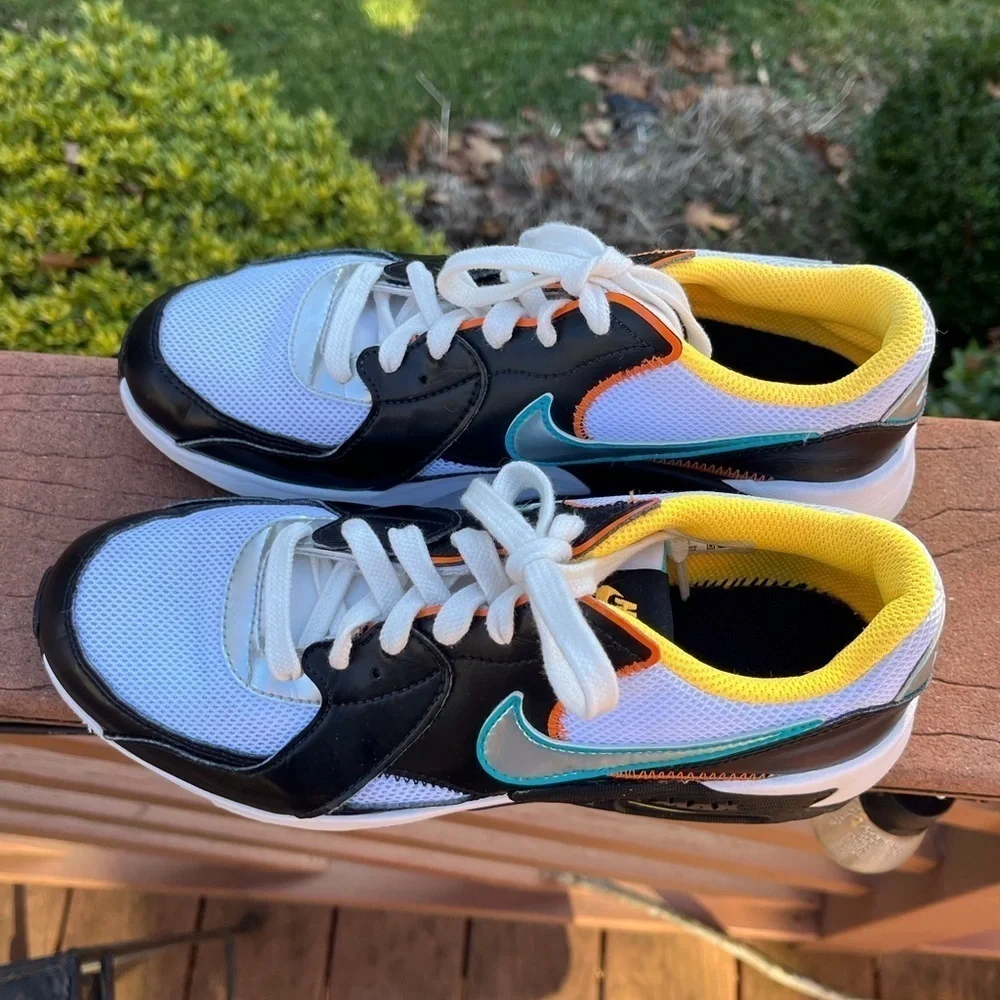 Nike Air Max Excee D2 size 6,5y